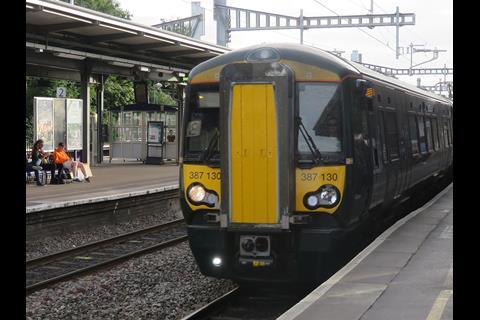 Porterbrook has awarded Bombardier Transportation a contract to modify 12 Class 387 Electrostar EMUs for use on the Heathrow Express services.